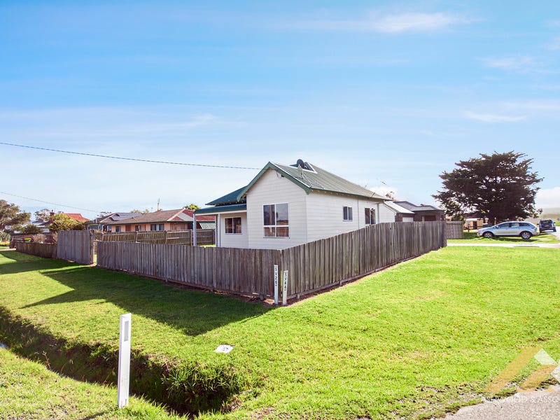 8 Edwards St, Lindenow, Vic 3865 House for Sale