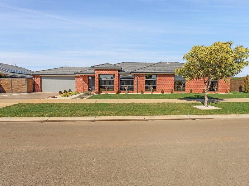 4 Lakeview Drive, Moama, NSW 2731