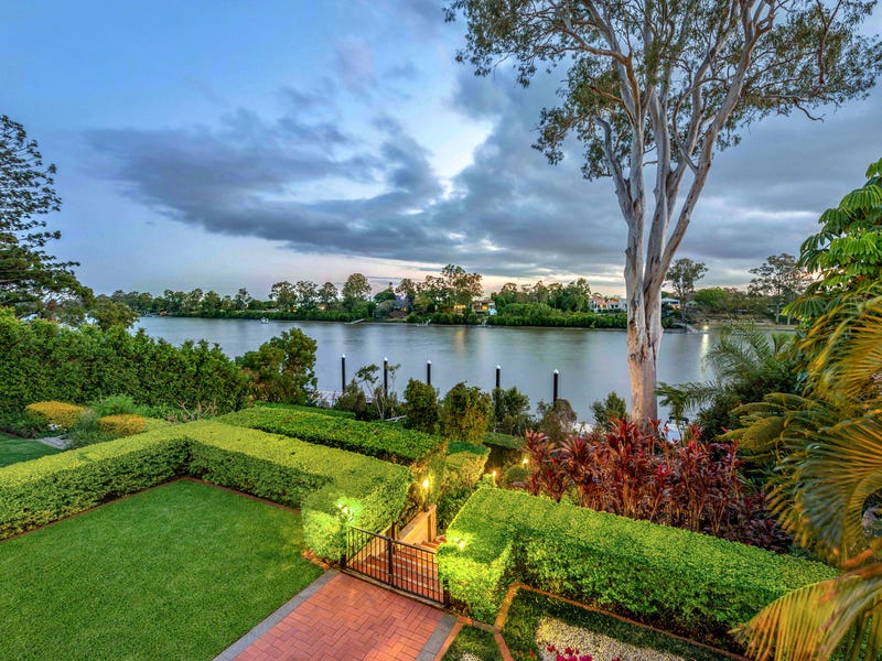 31 Ivy Street, Indooroopilly, QLD 4068