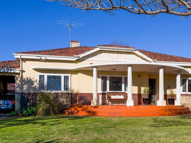 Houses for Sale in Floreat, WA 6014