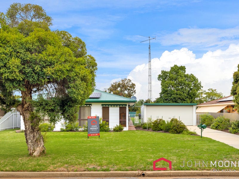 8 Galore Street, Lockhart, NSW 2656 Property Details