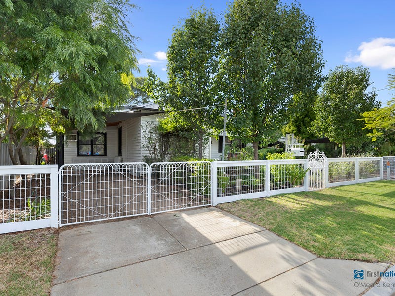 54 Murphy Street, Yarrawonga, Vic 3730 Property Details