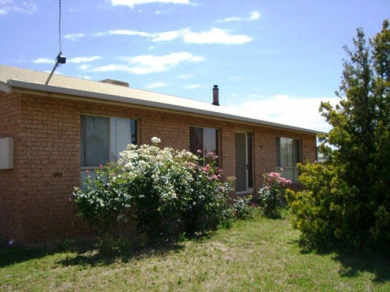 18 Narrand Street, Darlington Point, NSW 2706