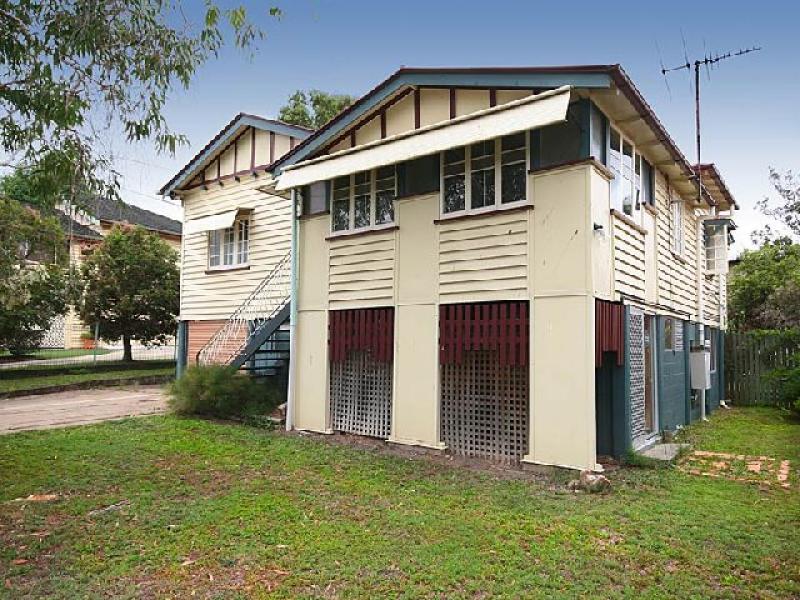 215 Kedron Brook Road, Wilston, Qld 4051 Property Details