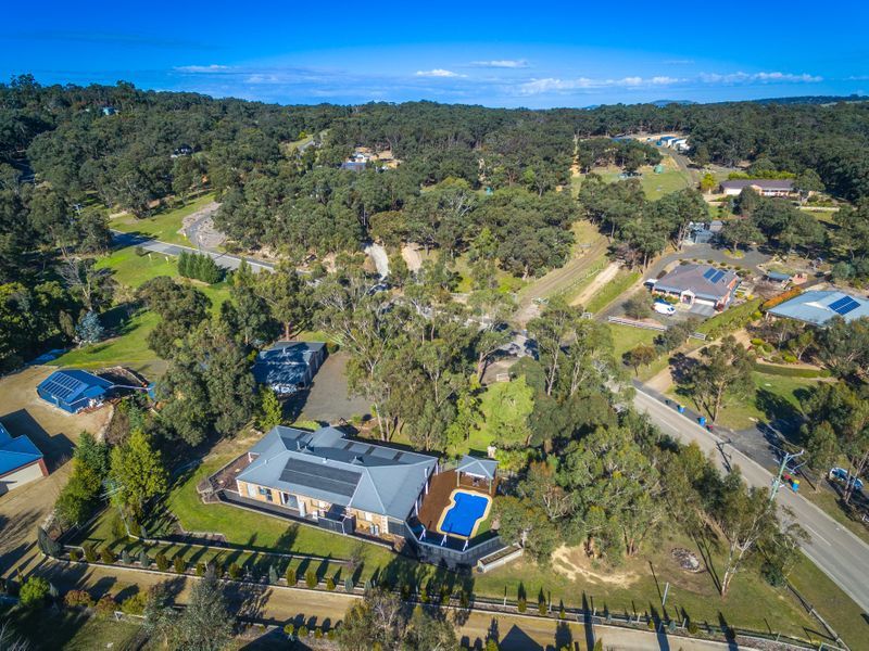 18 Baden Drive, Wandong, Vic 3758 Property Details