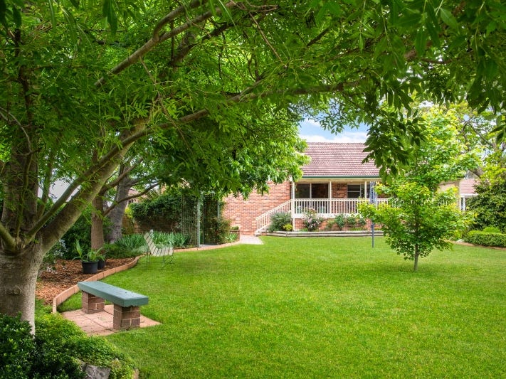 74 Bowral Street, Welby, NSW 2575 Property Details