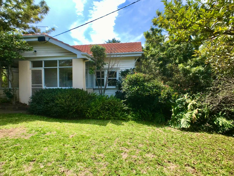 13 Van Ness Avenue, Glen Iris, VIC 3146