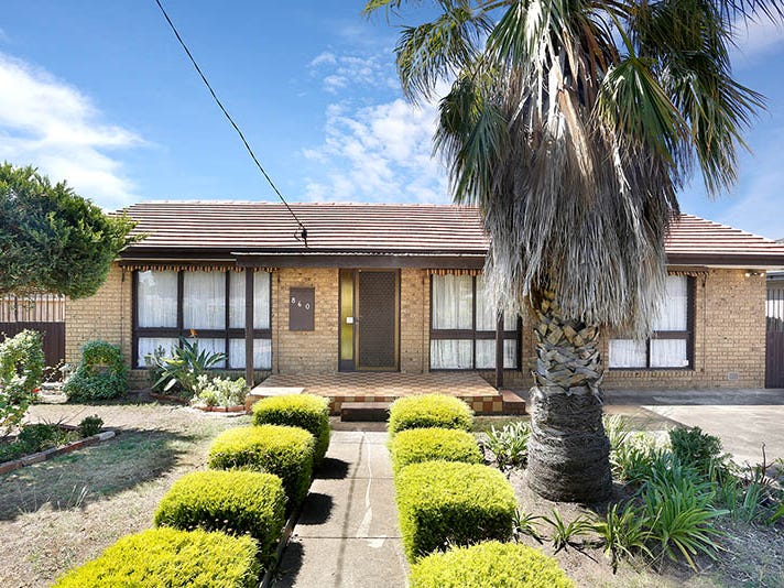 860 Ballarat Road, Deer Park, VIC 3023