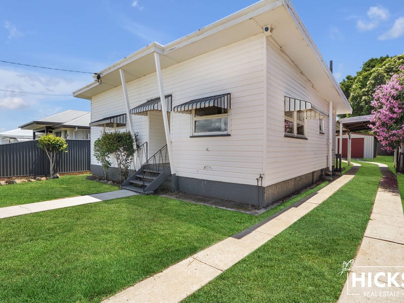 116 Arthur Street, Woody Point, QLD 4019