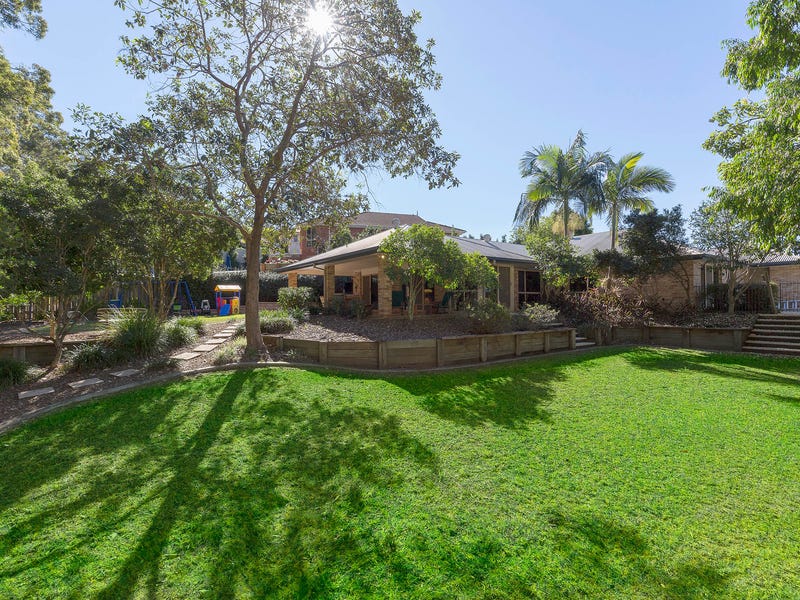 5 Major Court, Cashmere, Qld 4500 Property Details