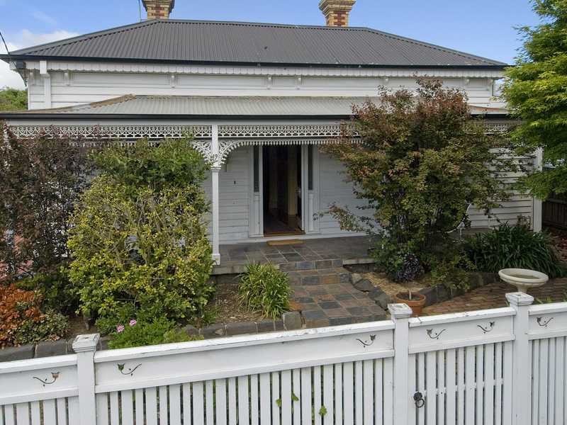 19 Roebuck Street, Newtown, Vic 3220 Property Details