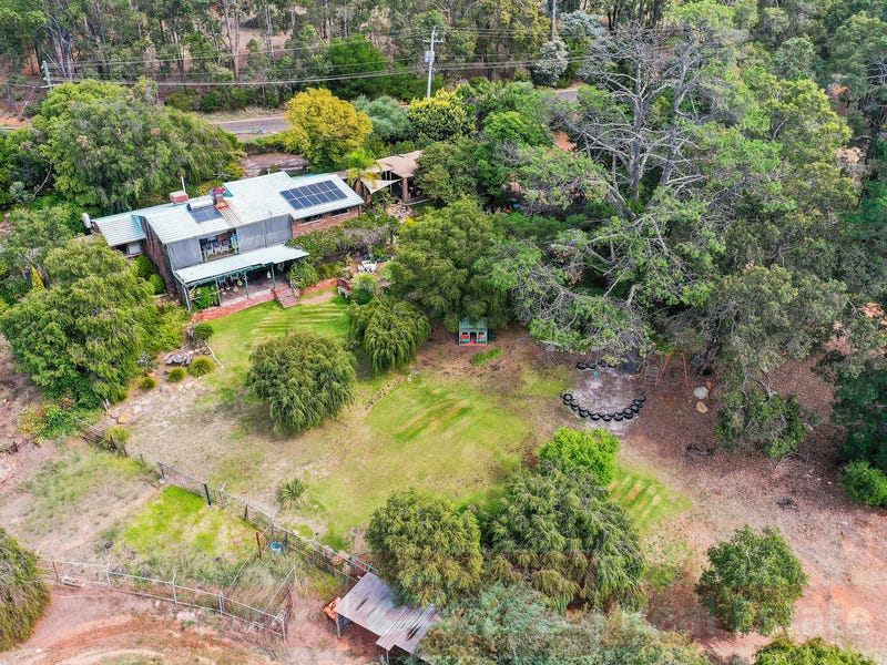 334 Steere Street N, Collie, WA 6225