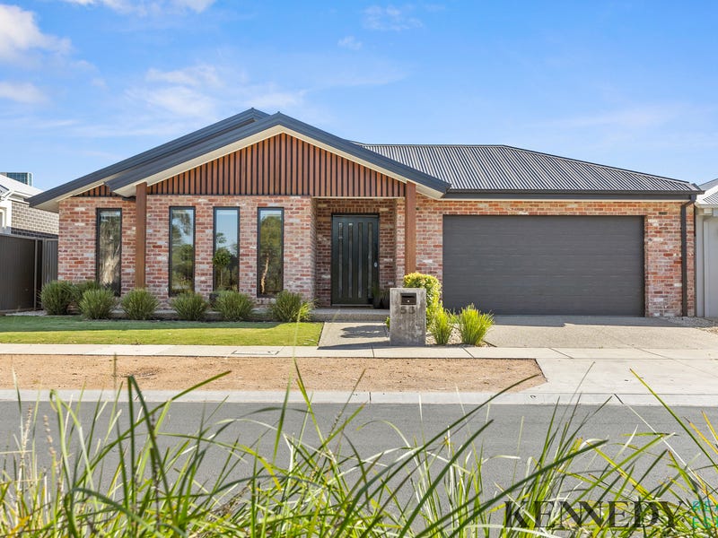 53 Peter Thomson Circuit, Yarrawonga, Vic 3730 House for Sale