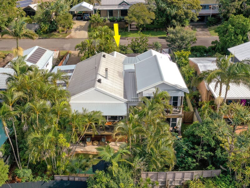 Houses for Sale in Noosa Springs, QLD 4567