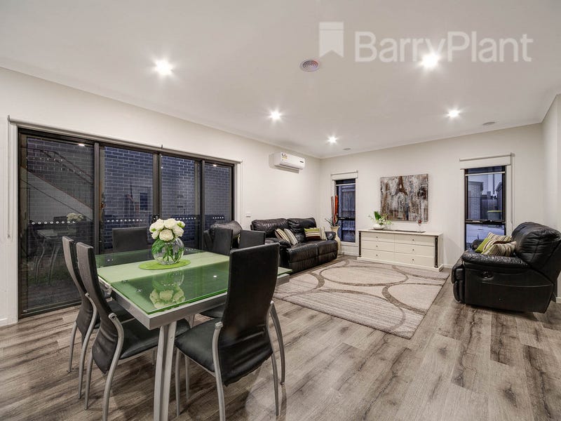 3 Agate Lane, Pakenham, Vic 3810 Property Details