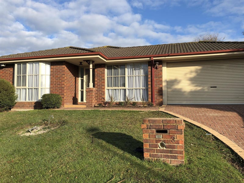 3 Wilmott Close, Berwick, VIC 3806