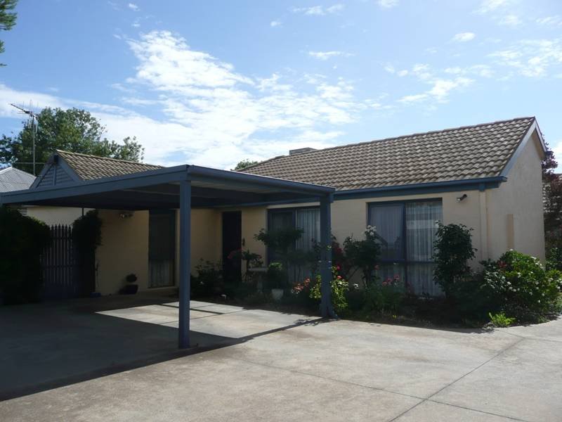 1/62 Murphy Street, Yarrawonga, Vic 3730 Property Details