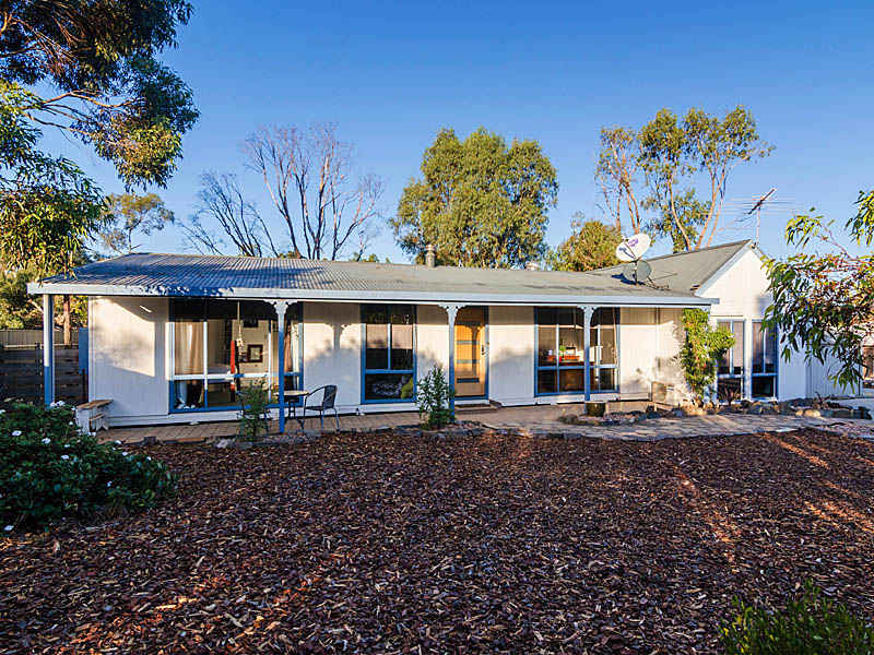 16 Nursery Road, Kanmantoo, SA 5252 Property Details