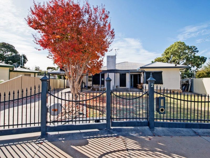 2 Garden Court, Swan Hill, Vic 3585 - realestate.com.au