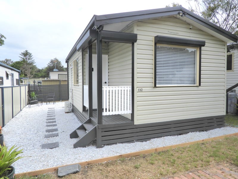 4 Woodrow Place, Figtree, NSW 2525 Villa for Sale