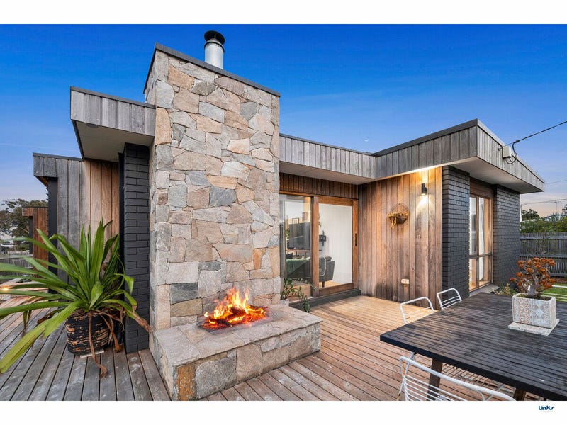 33 Parkside Crescent, Torquay, Vic 3228 House for Sale realestate