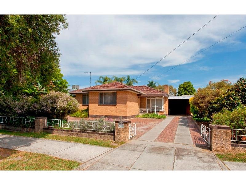 423 Kotthoff Street, Lavington, NSW 2641 Property Details