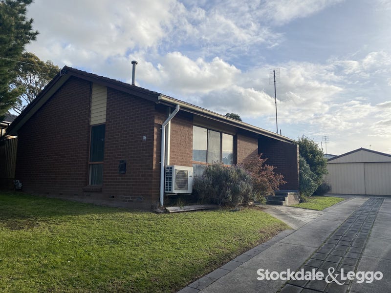 15 Mimosa Cres, Churchill, VIC 3842