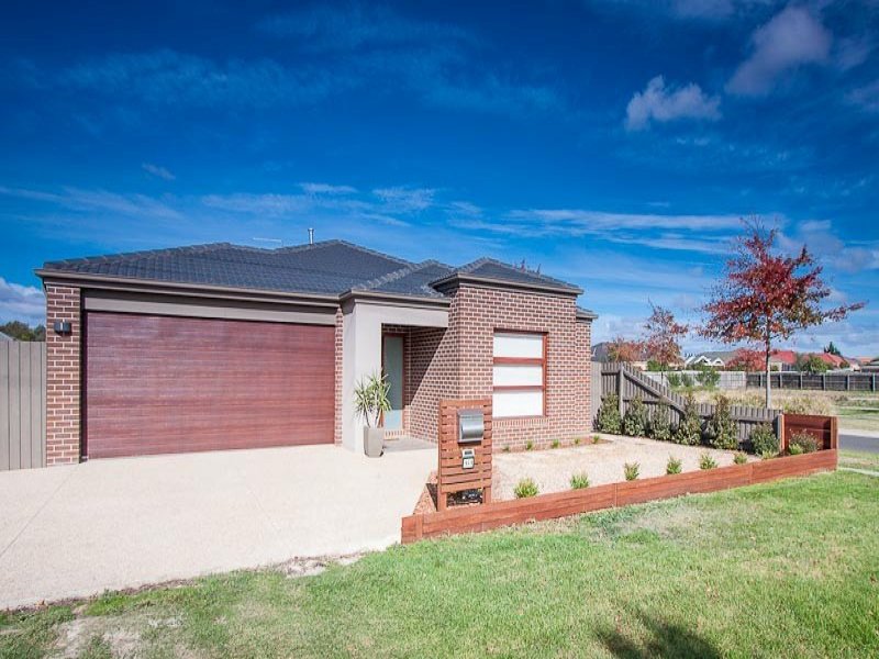 191 Mitchells Lane, Sunbury, Vic 3429 Property Details