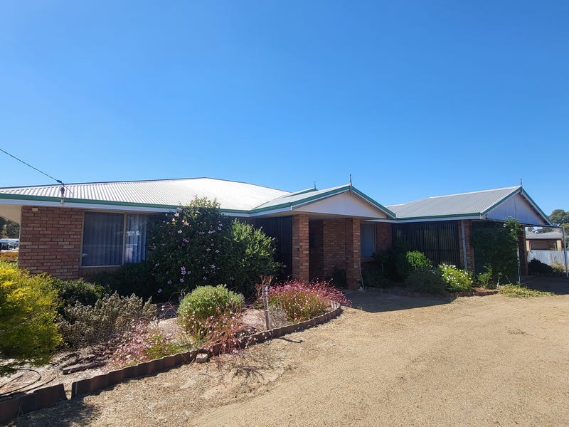 87 Taylor Street, Katanning, WA 6317 House for Sale