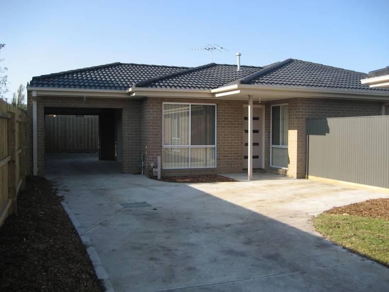 3/3 Acacia Court, Pakenham, VIC 3810