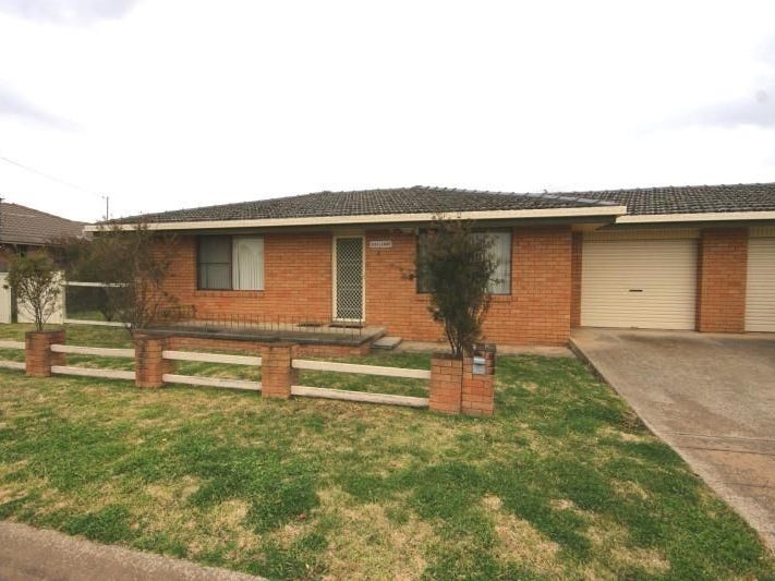 2/117 Taylor Street, Armidale, NSW 2350