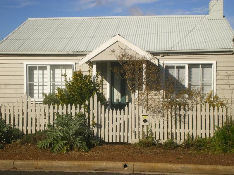 7 Collins Street, Evandale, Tas 7212 Property Details