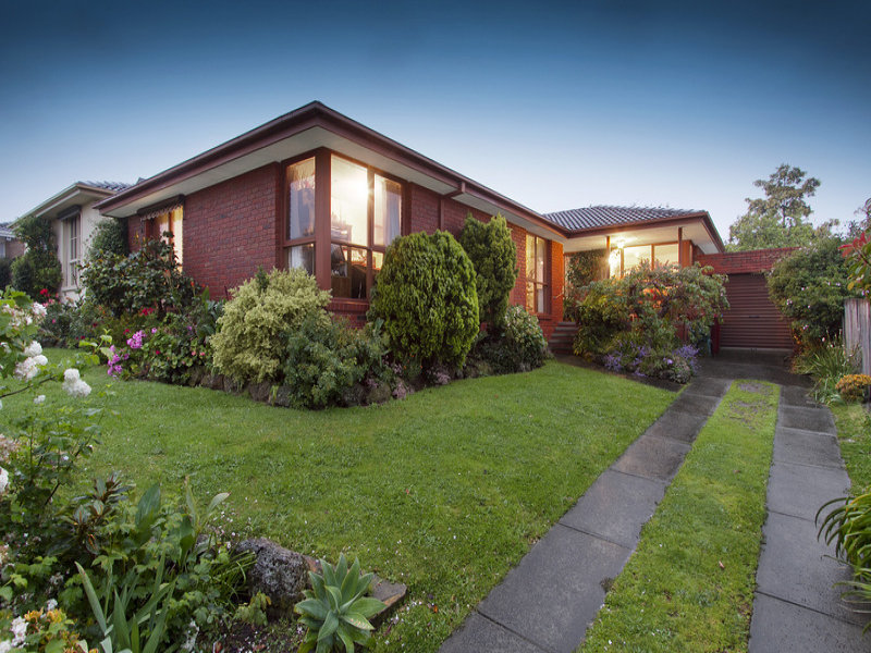 50 Lodge Crescent, Berwick, Vic 3806 Property Details