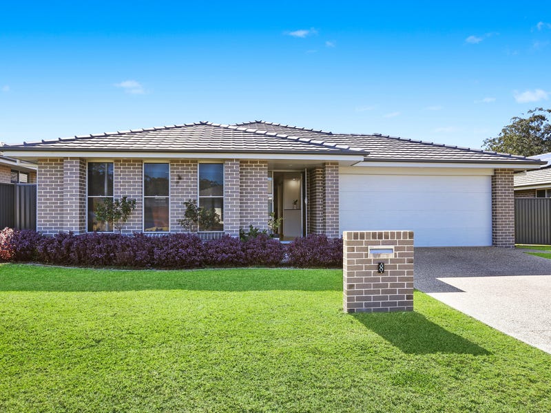 8 Rosemary Avenue, Wauchope, NSW 2446 Property Details