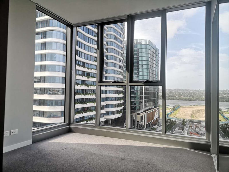 1001 18 Footbridge Blvd Wentworth Point Nsw 2127 Apartment For