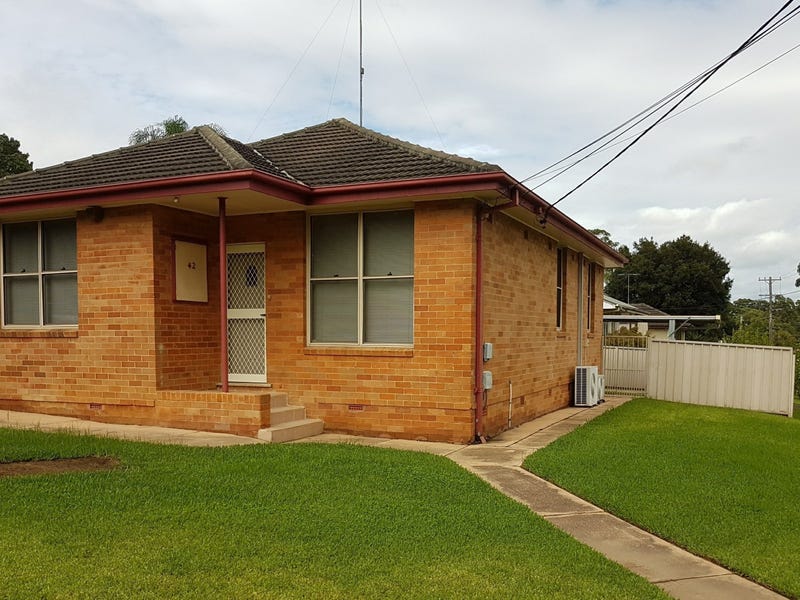 42 Melba Road, Lalor Park, NSW 2147