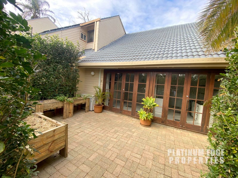 Unit 9/19 Yulgibar Cl, Kooralbyn, Qld 4285 Property Details