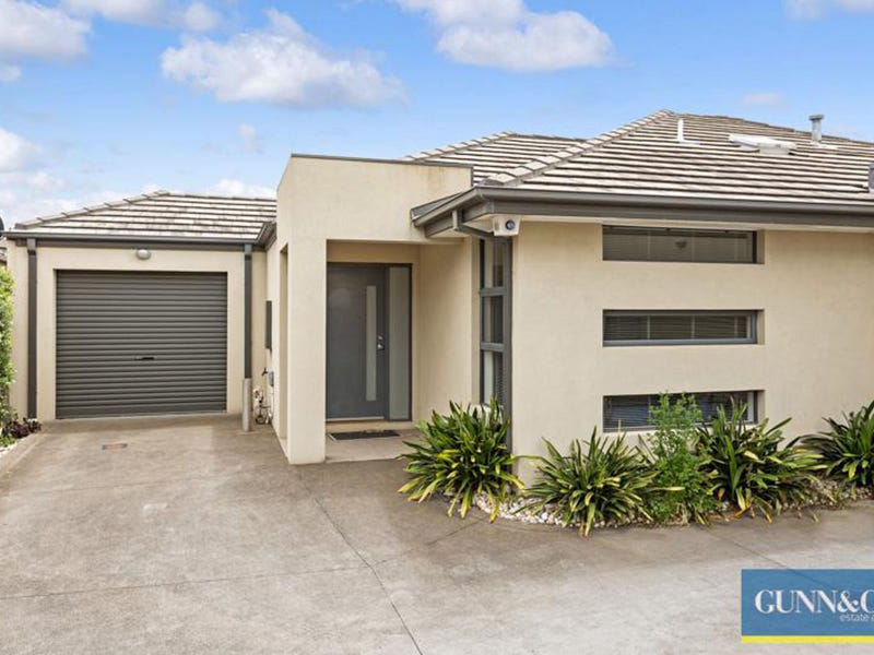 2/39 Bracken Grove, Altona, Vic 3018