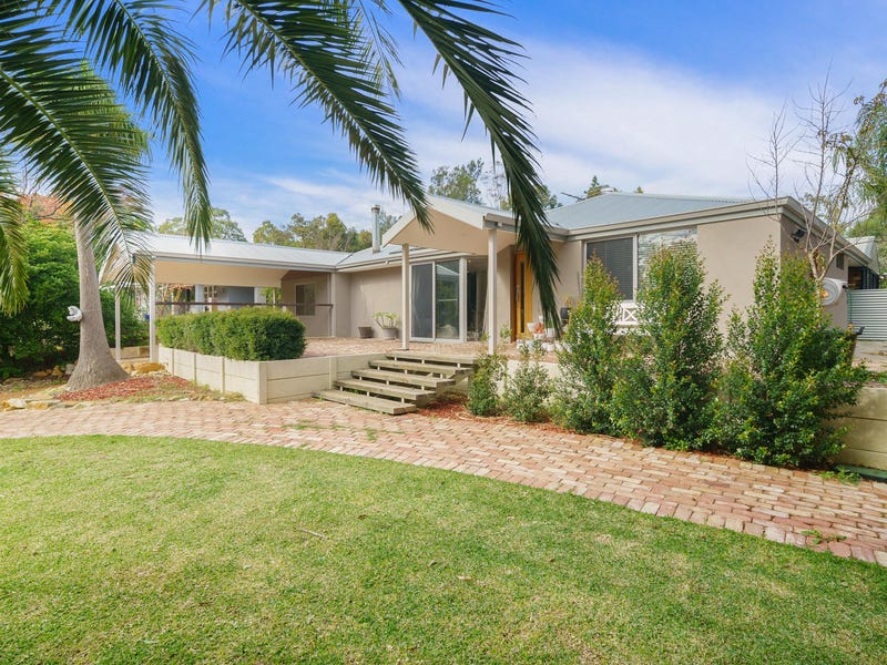 16 Lobelia Drive, Darlington, WA 6070