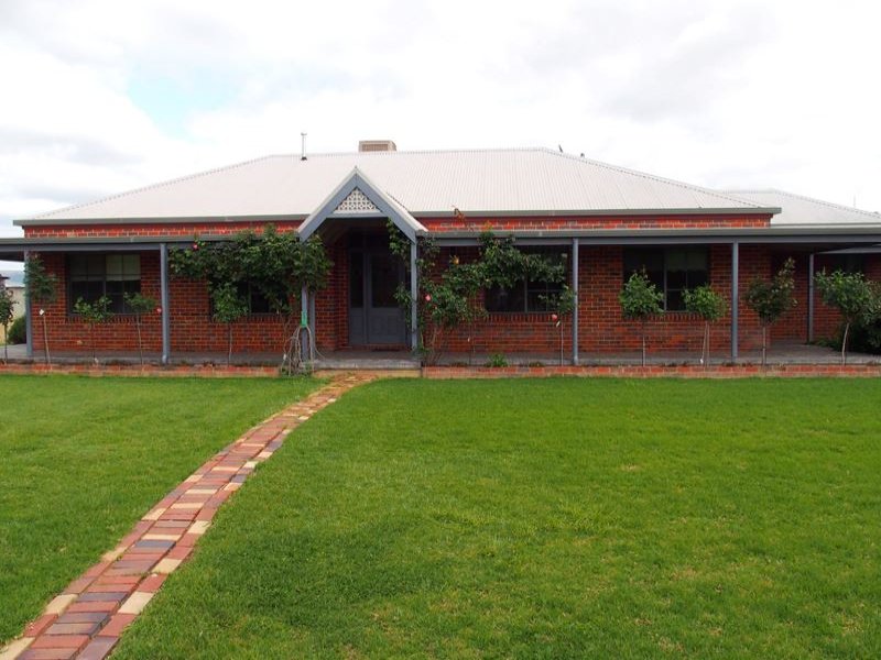 60 Bodsworth Lane, Laceby, VIC 3678