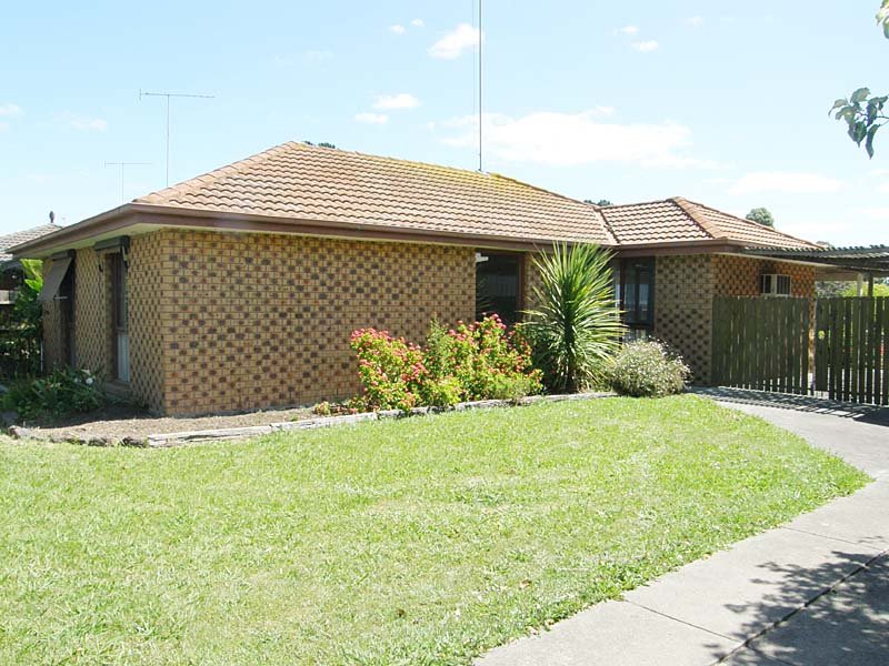 49 Swallow Grove, Traralgon, VIC 3844