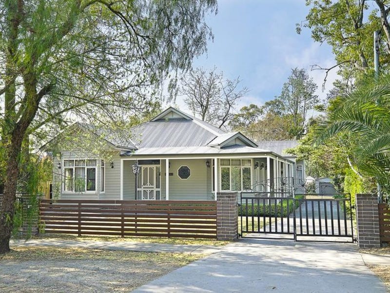 24 Lucasville Road, Glenbrook, NSW 2773