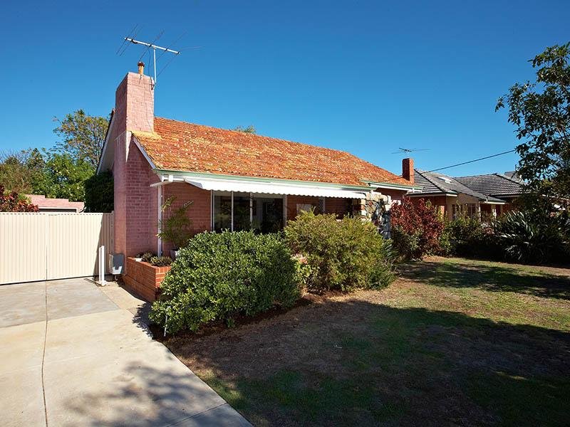 63 Archibald St, Willagee, WA 6156 Property Details