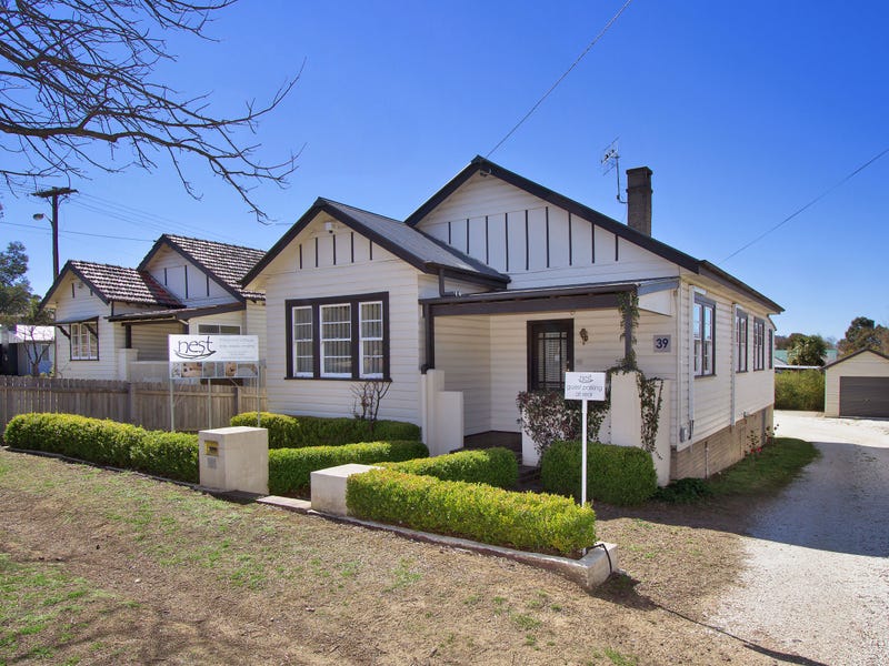 3739 Marsh Street, Armidale, NSW 2350 Property Details