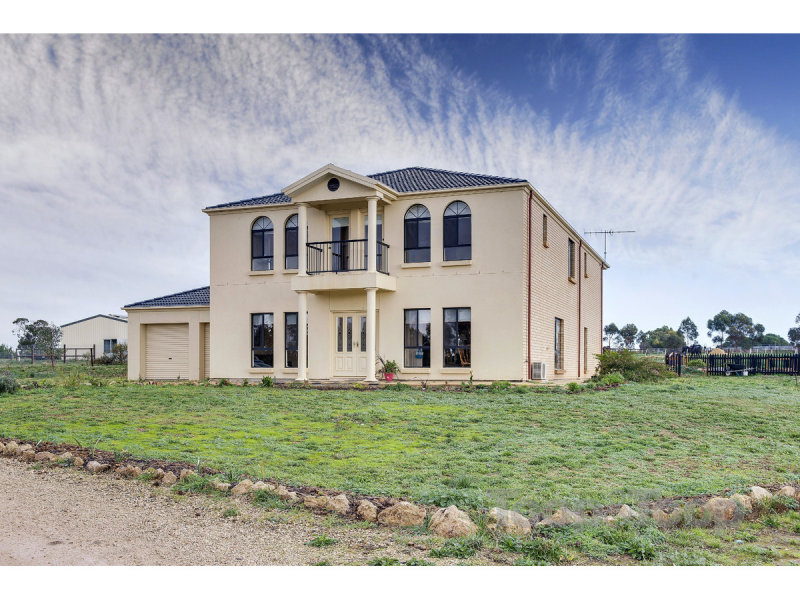 Property 122872242, Strathalbyn, SA 5255 Property Details
