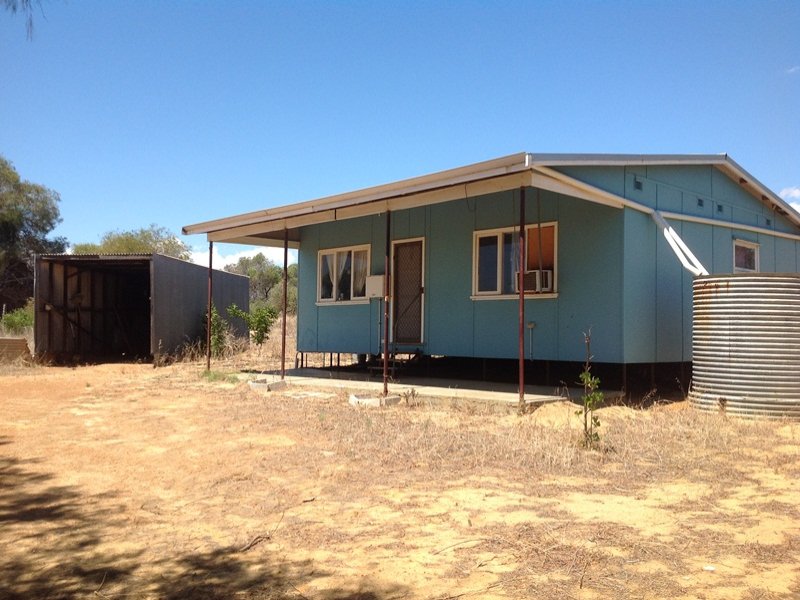 274 David Road, Waggrakine, WA 6530 Property Details