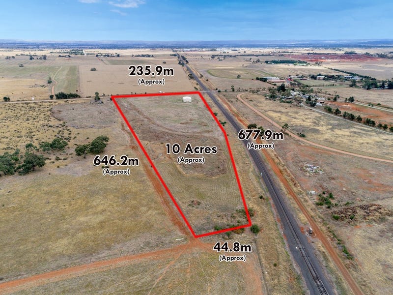 233257 Paynes Road, Rockbank, Vic 3335