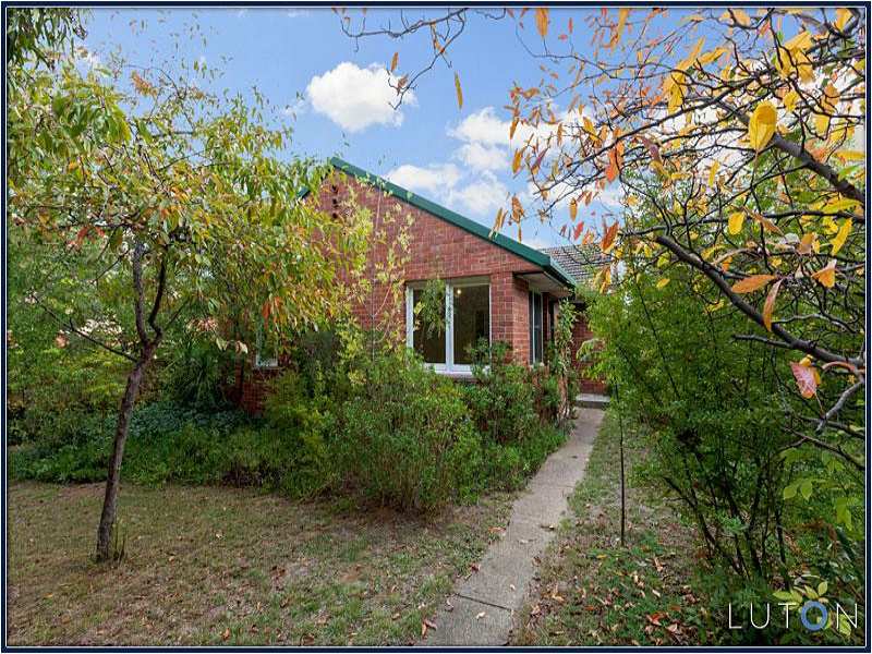 7 Macdonnell Street, Yarralumla, ACT 2600