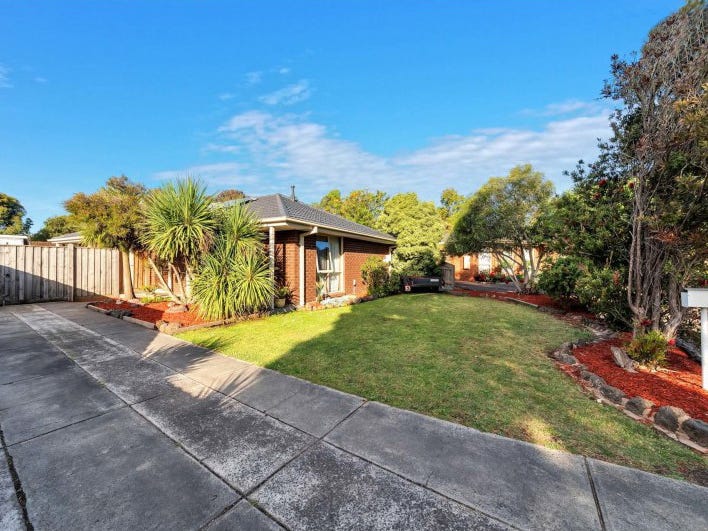 12-burke-court-cranbourne-north-vic-3977