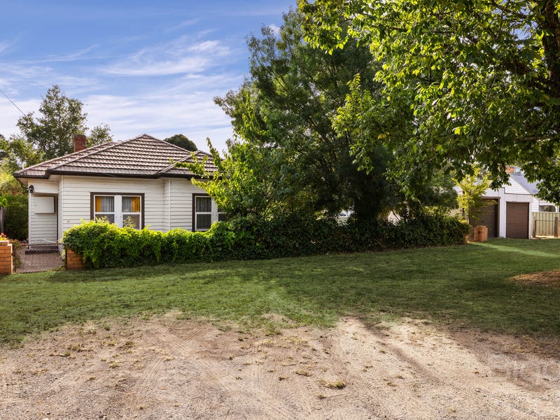 31 Napier Street, Creswick, Vic 3363 Property Details